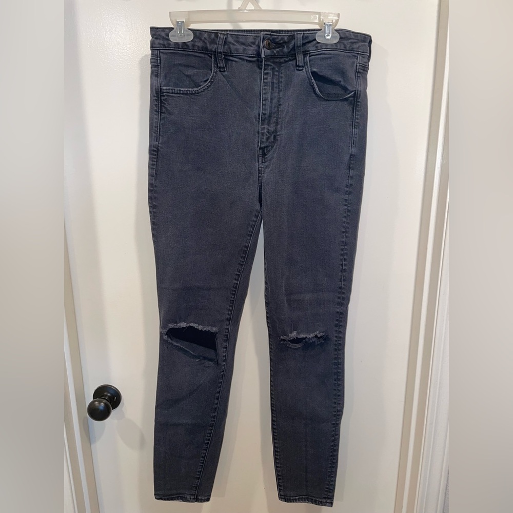 American Eagle Outfitters Women's Ripped black Skinny Jeans